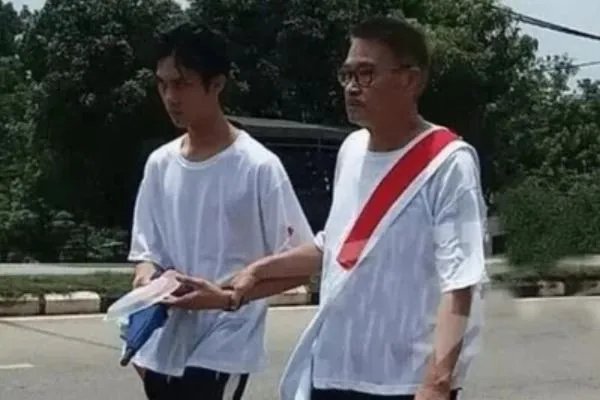 吴伟仑透露吴孟达遗愿，要好好照顾妈妈，对此你怎么看？