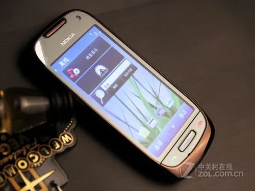 塞班3最新系统 行货诺基亚C7价格不到3K