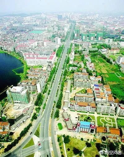 襄阳和黄州比那个好？