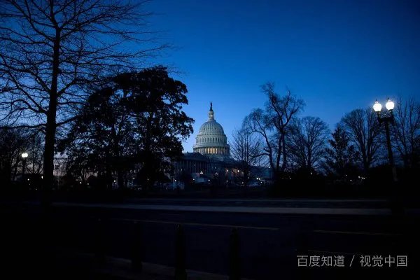 特朗普为哪个党执政？