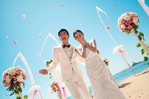 海外婚纱摄影排名  海外婚纱照多少钱