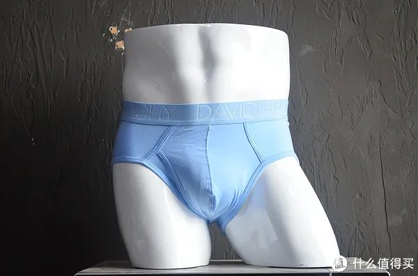 30-100元男士内裤系列测评 篇四：三角内裤测评 舒雅、优衣库、DA、蕉内、螃蟹秘密5款
