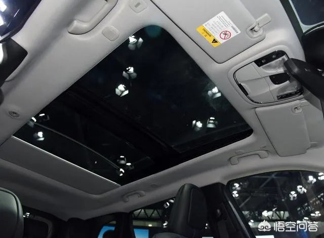 新款Jeep自由光正式上市，它还是最丑的前脸吗？