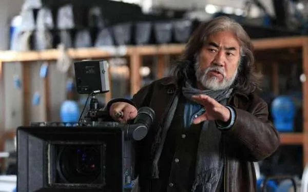 张纪中再婚了吗？张纪中的新任妻子是谁？