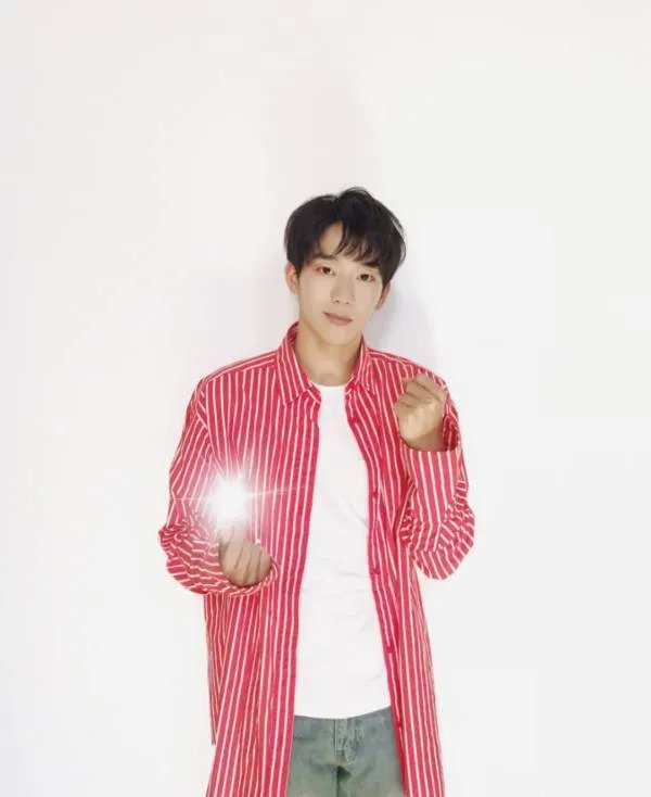 马思超跟王中磊的女儿王文传出绯闻,和马思纯又是什么关系,三角恋?