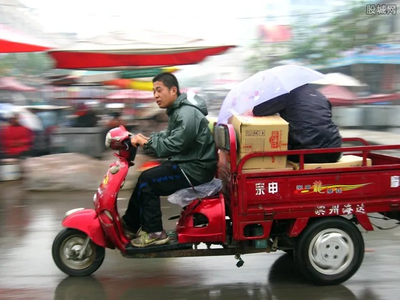 想买个三轮车 什么牌子的三轮车好呢？