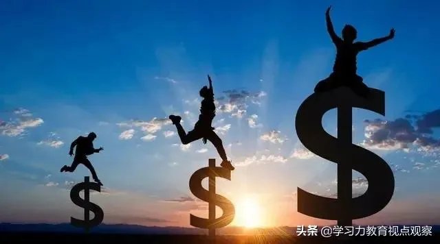 网红遍地主播横行,是谁成全了谁?互联网对社会,科学,教育有贡献吗?