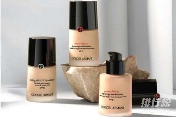 阿玛尼粉底液大师和权力的区别_阿玛尼粉底液大师和权力哪个好用