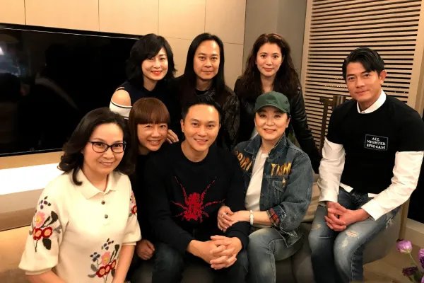 袁咏仪做了什么，为何采访时说曾后悔伤害张智霖？