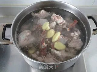 腌笃鲜
