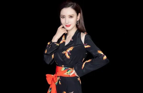 如何看待张萌一秒变脸？