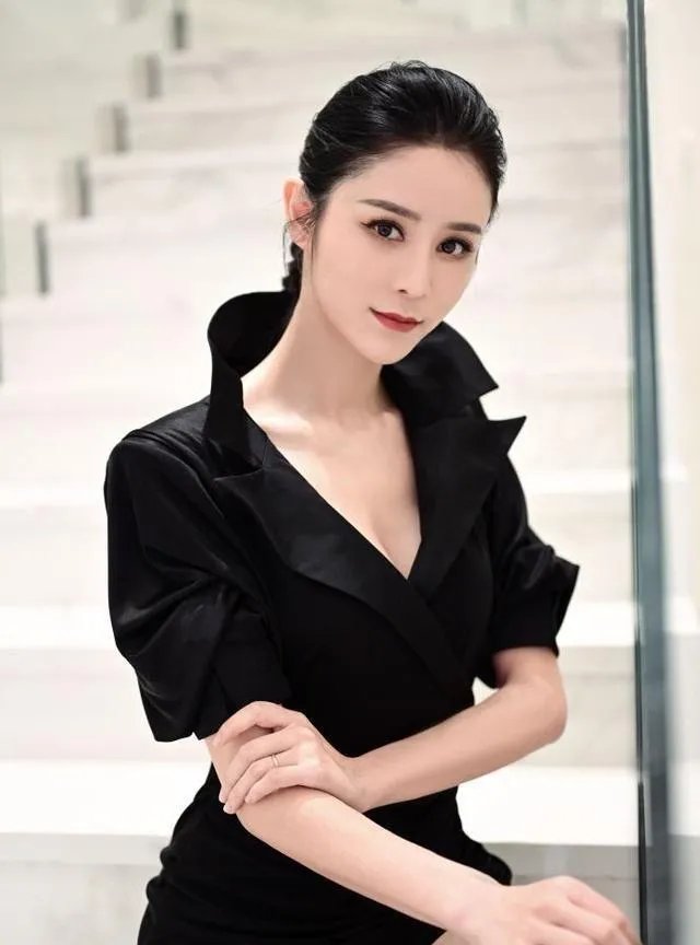 张馨月林峰女友黑历史