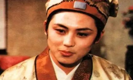 王熙凤和贾蓉之间有暧昧一事，是如何不攻自破的？