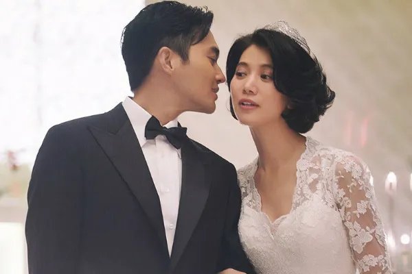 袁咏仪做了什么，为何采访时说曾后悔伤害张智霖？