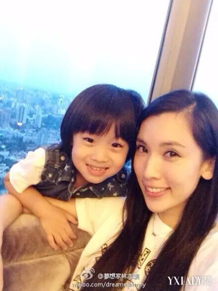 林志颖老婆陈若仪个人资料简介照片人称“小林志玲”