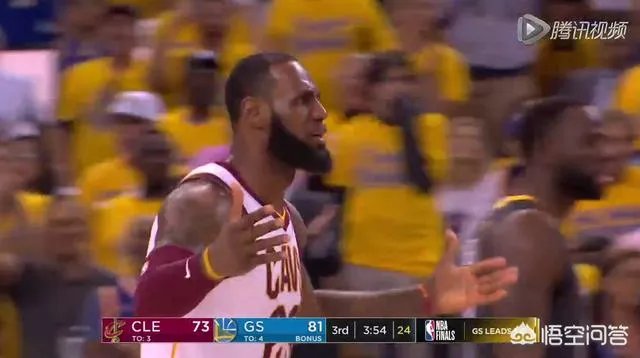 总决赛G2,明明是库里阻挡詹姆斯犯规，为什么裁判给了泰伦卢技术犯规？