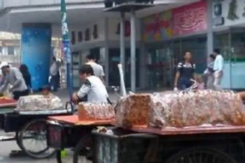 关于湖南岳阳切糕案的一点问题