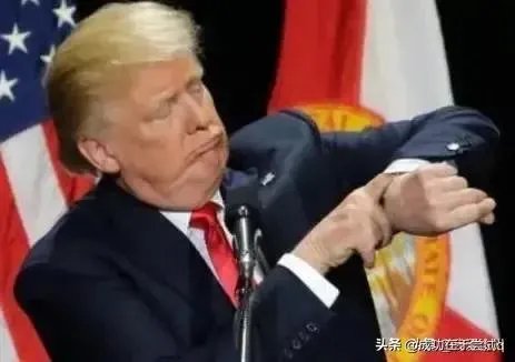 你对亚裔记者遭特朗普针对“死多少你得问中国”行为如何评价？