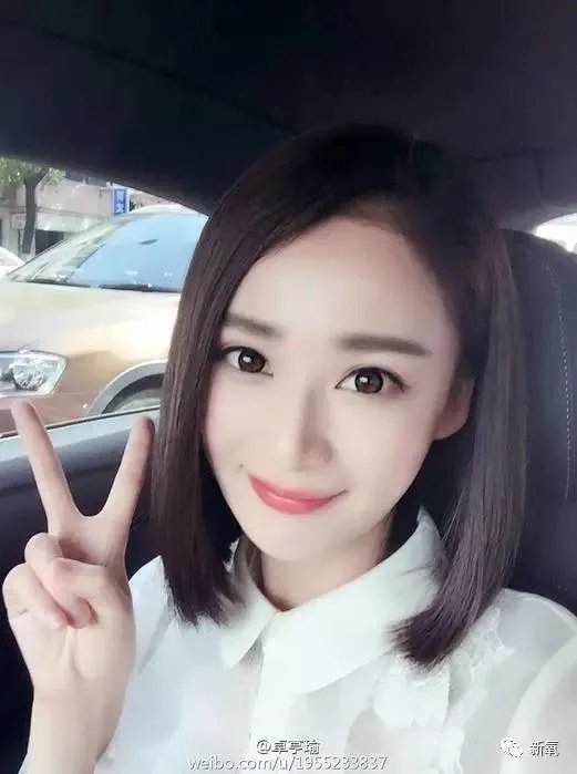 替身神似杨幂、放话称“是她整得像我”，你怎么看？