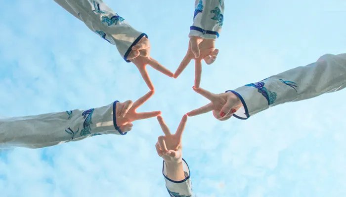 天秤座和什么座最配做闺蜜 天秤座最配做闺蜜的星座是谁