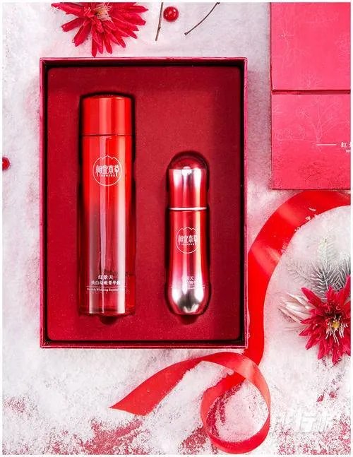 补水口碑最好的护肤品前十名_国产口碑最好的补水护肤品有哪些