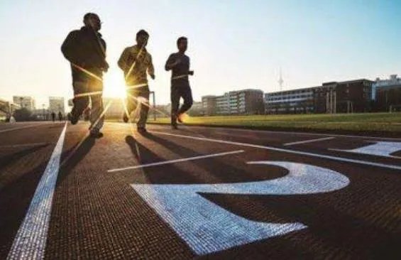 南京高校强制晨跑怎么回事 晨跑到底好不好