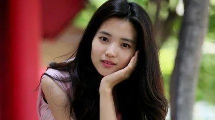 如何评价韩国演员金泰梨/金泰璃？