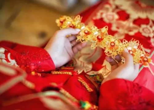 如何看出两人有夫妻相 有夫妻相意味着什么