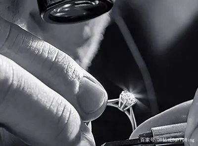 钻石价格一般多少钱,一克拉钻石价格大概是多少人民币?