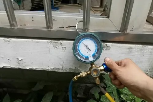 空调加制冷剂一般多少钱