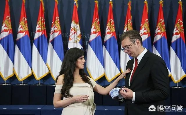 武契奇在塞尔维亚是什么样的存在？