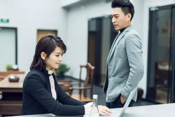 电视剧《欢乐颂2》跟第一部相比而言怎么样？