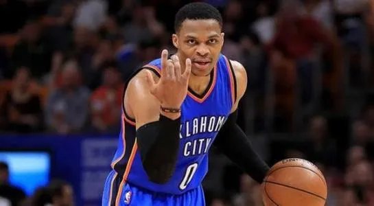 如何看待威少续约雷霆？