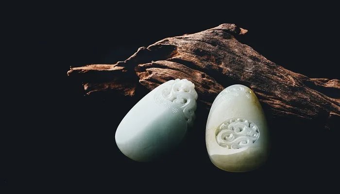 玛瑙和玉的区别 玛瑙和玉有何不同