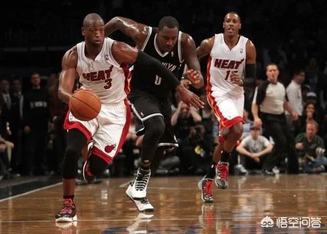 布拉切奉劝韦德最好别去新疆男篮，你如何看？