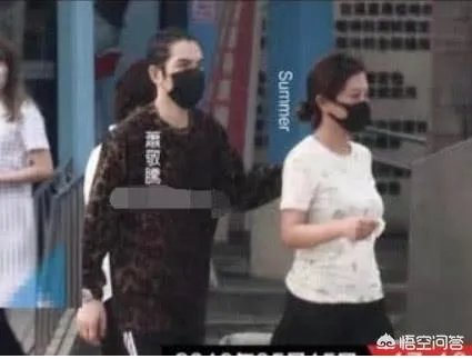 萧敬腾和经纪人怎么了？