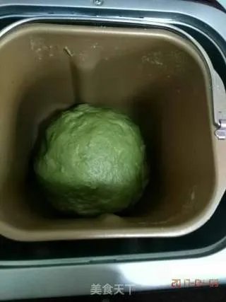 青蛙挤挤面包（抹茶豆沙包）