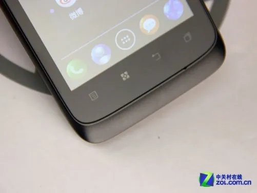 1GHz双核+2000mAh 联想乐Phone A789评测