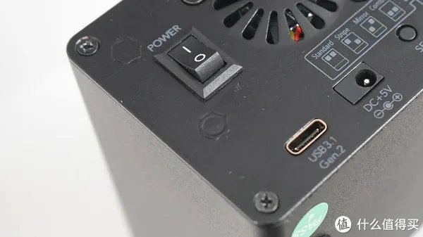 如何让电脑的数据更安全？世特力磁盘阵列评测体验！