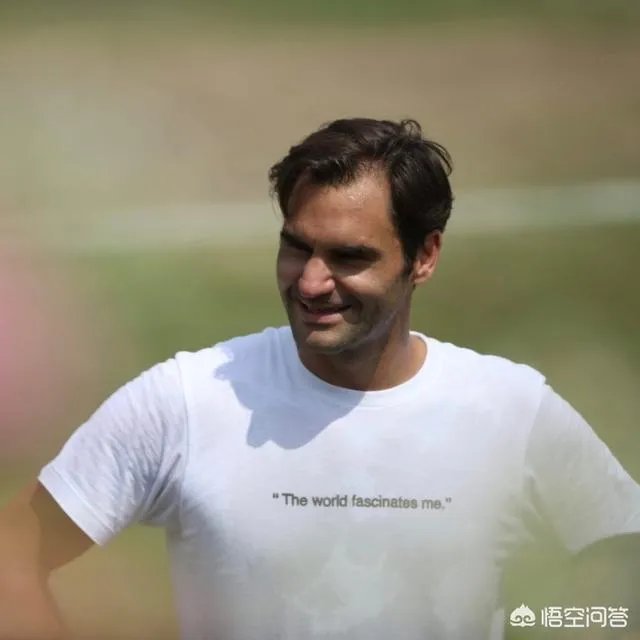 温网第一周过去了，费德勒卫冕有哪些优势和劣势？