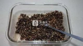 猴头汤圆和熊猫汤圆