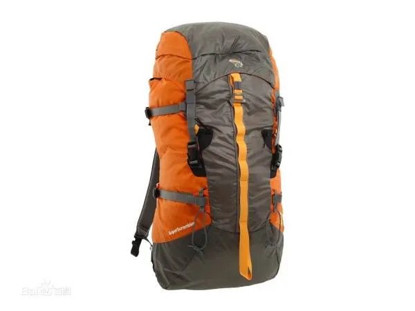 MOUNTAIN HARD WEAR 中文叫什么?