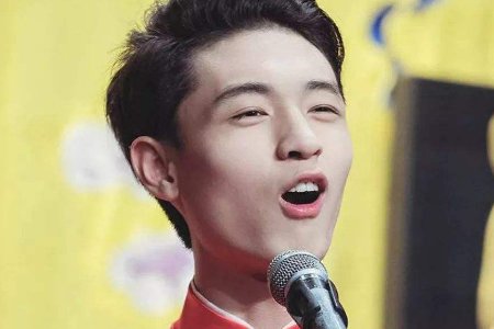 秦霄贤的家庭背景到底有多好?