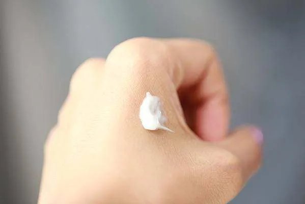 什么眼霜去黑眼圈好?