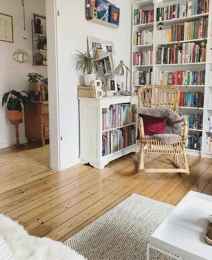 阳光洒满的床上醒来，一定很幸福