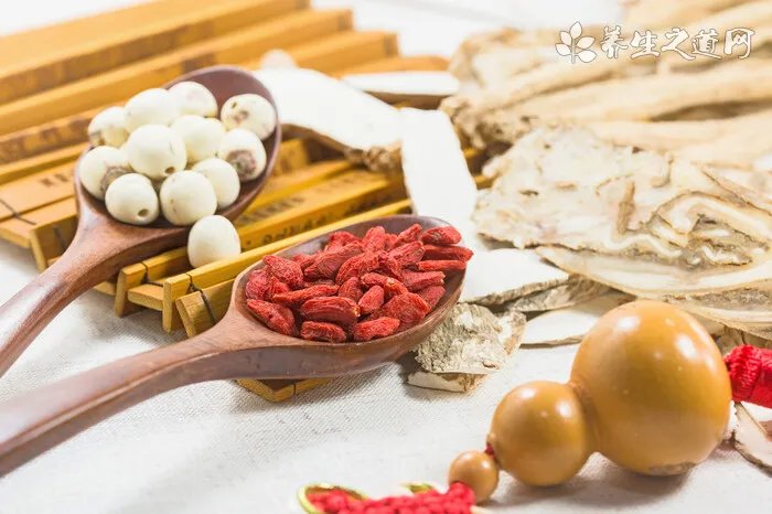 相宜本草洗面奶适合什么年龄 相宜本草洗面奶有哪几种