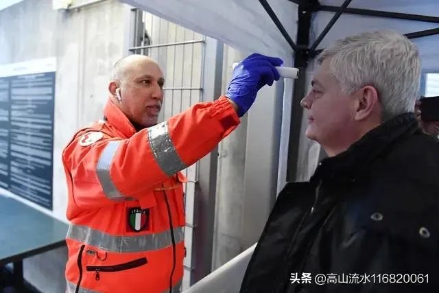 意大利确诊人数已接近1万，距离2万需要多长时间？