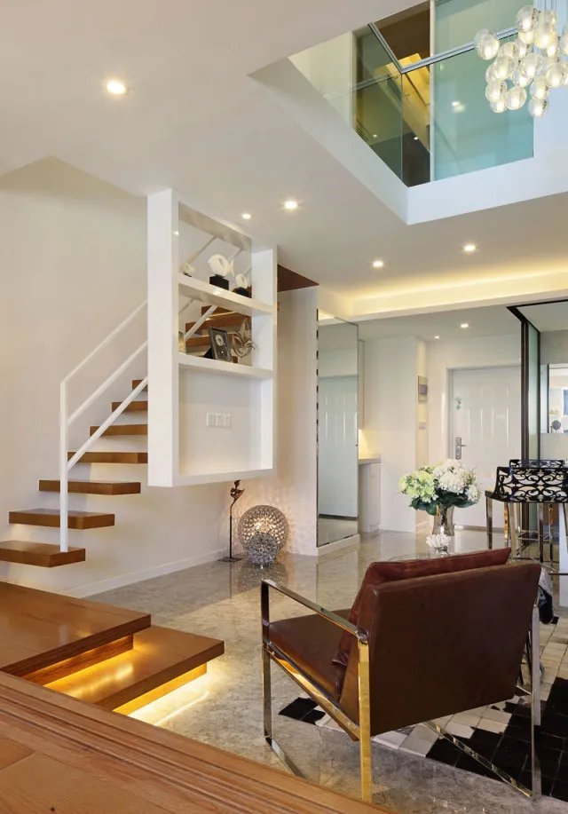 嫂子家的复式楼我一点也不羡慕，但是楼梯真的让我嫉妒