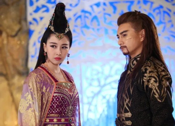 《名捕震关东》里最后无情为什么没有和飘雪在一起？