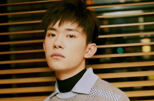 陈可辛赞易烊千玺非常有灵气，易烊千玺什么地方有灵气？